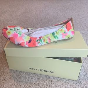 Lucky Brand flats